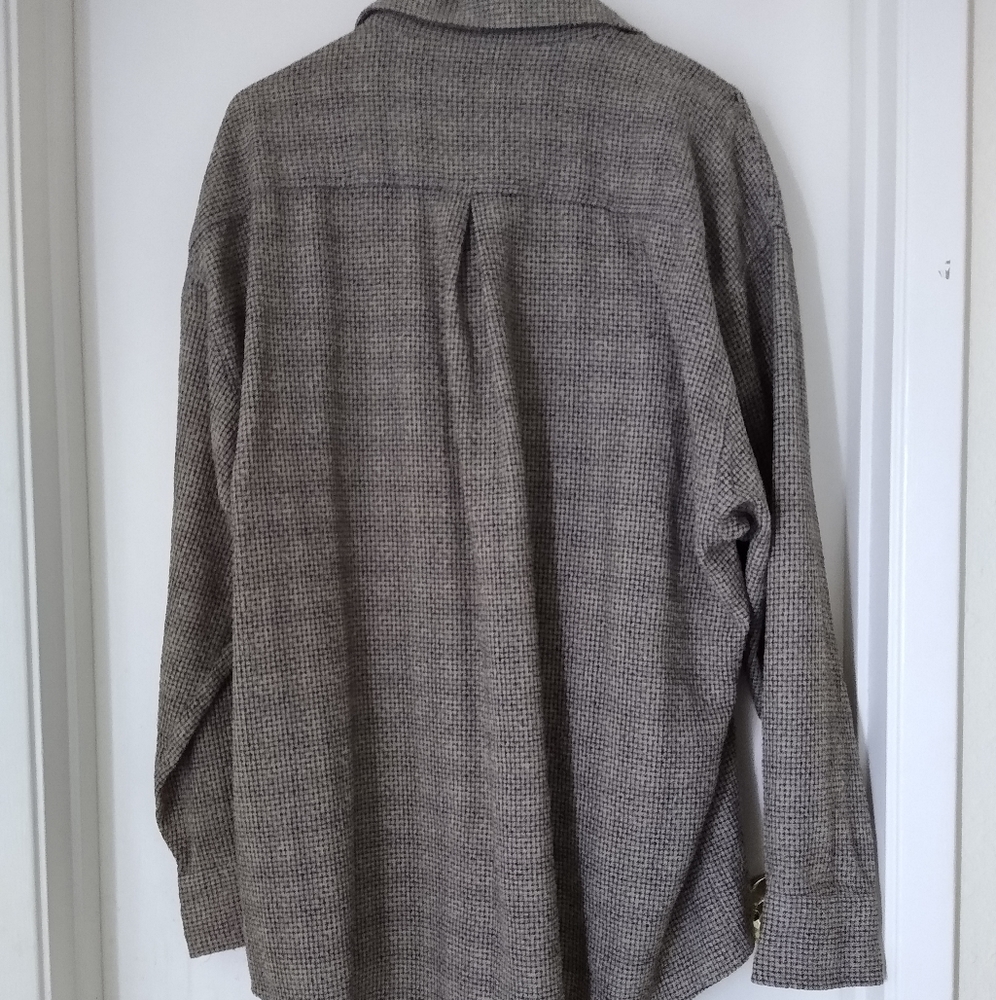 90's collared shirt - Picture 2 of 6